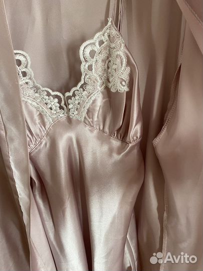 Атласный халат