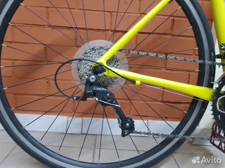 Шоссейный велосипед Cannondale рама 58