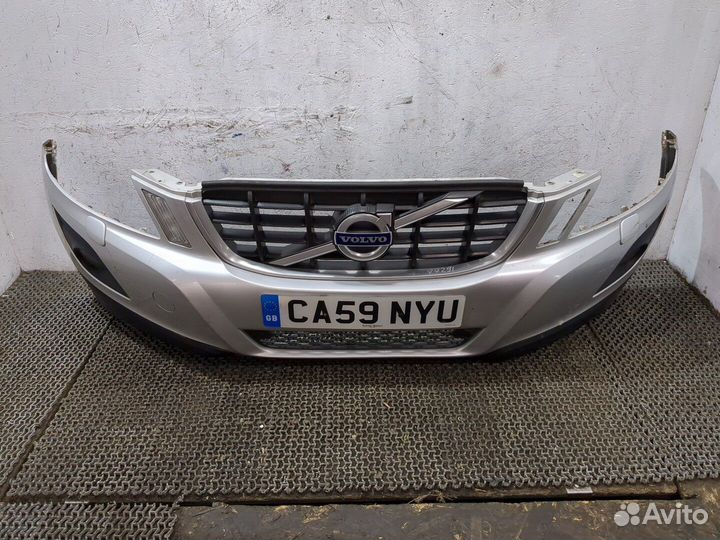 Решетка радиатора Volvo XC60, 2010