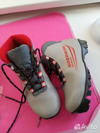 Лыжные ботинки детские 35 рр Nordway