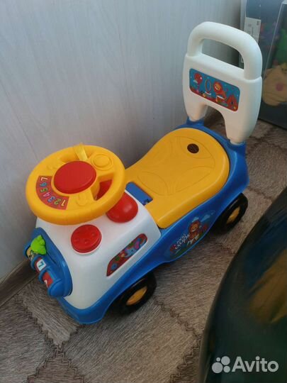 Машинка-каталка