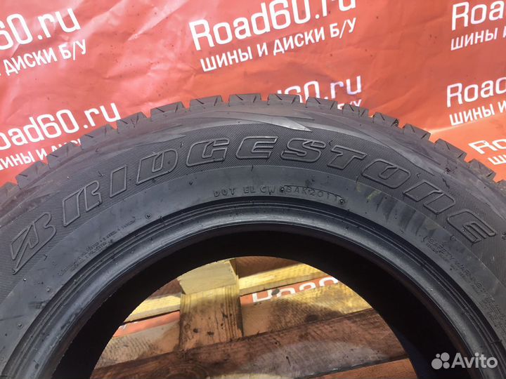Bridgestone Blizzak DM-V1 255/65 R17