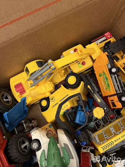 Детские машинки игрушки пакетом