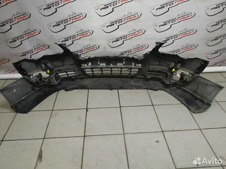 Бампер volkswagen passat 3C2 3C5 B6 передний сереб