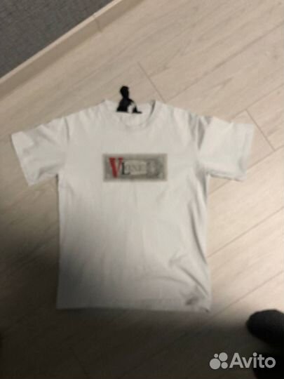 Футболка vlone