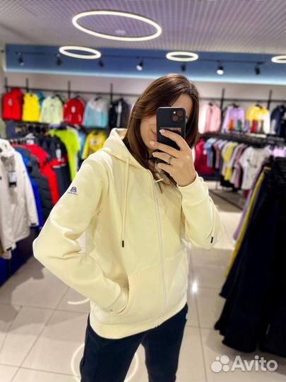 Спортивный костюм женский