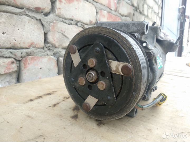 Компрессор кондиционера Пежо 206 207