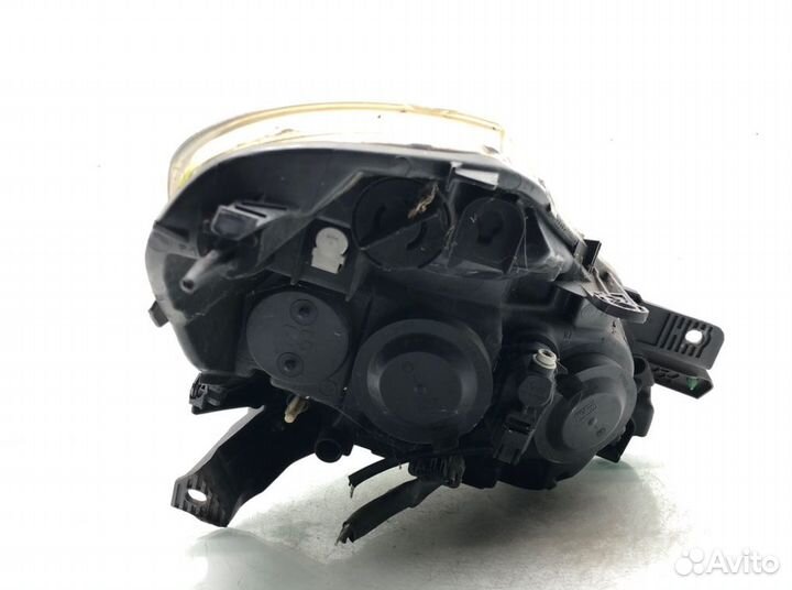 Фара левая Renault Clio 1.2 I 2010