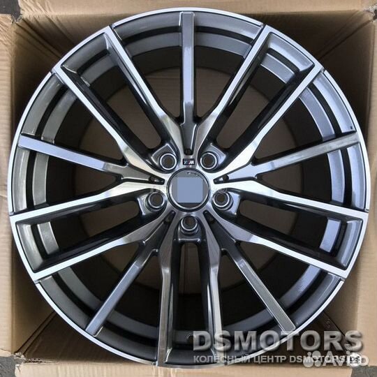 Диски R20 на BMW 742 М стиль