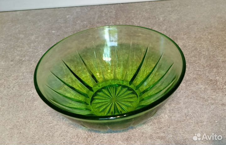 Салатник цветное стекло, хрусталь СССР