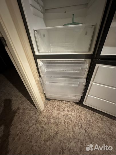 Холодильник бу Electrolux