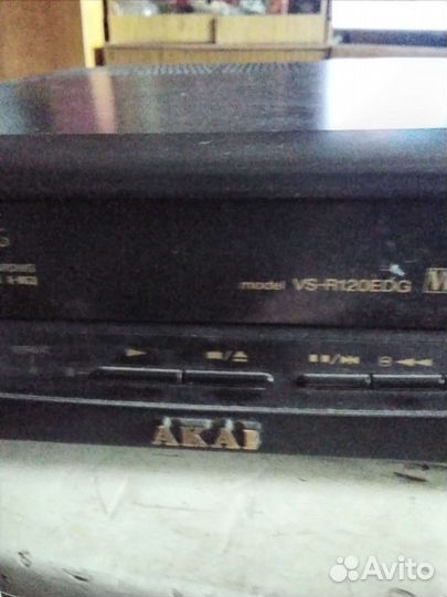 Видеомагнитофон