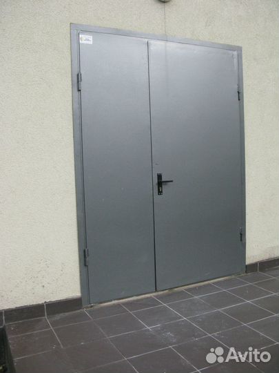 Двери подъездные металлические