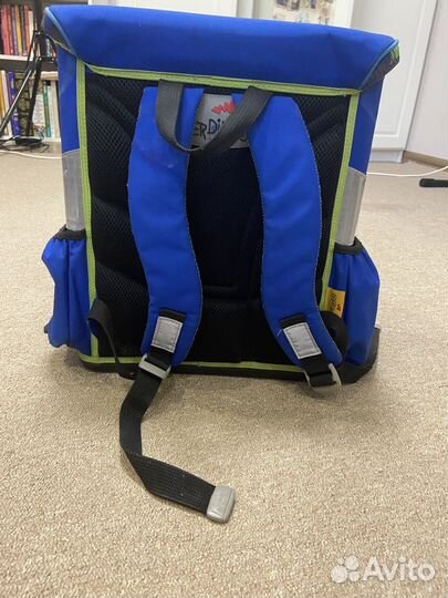 Рюкзак школьный