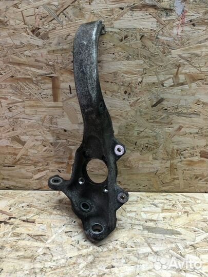 Кулак поворотный Bmw X5 E70 M57D30 2009