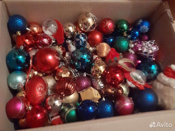 Елочные игрушки