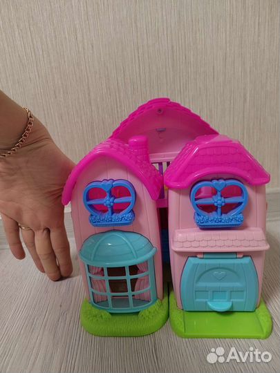 Домик кукольный