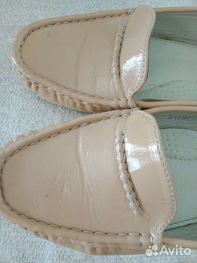 Босоножки и мокасины 38 размер