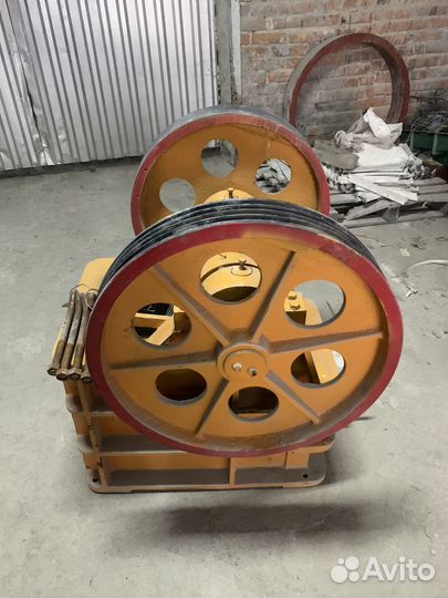 Щековая дробилка