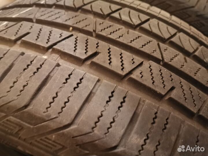 Continental ContiCrossContact LX Sport 235/55 R17 99V