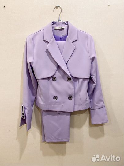 Костюм женский классический 42 44