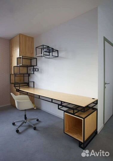 Стол компьютерный