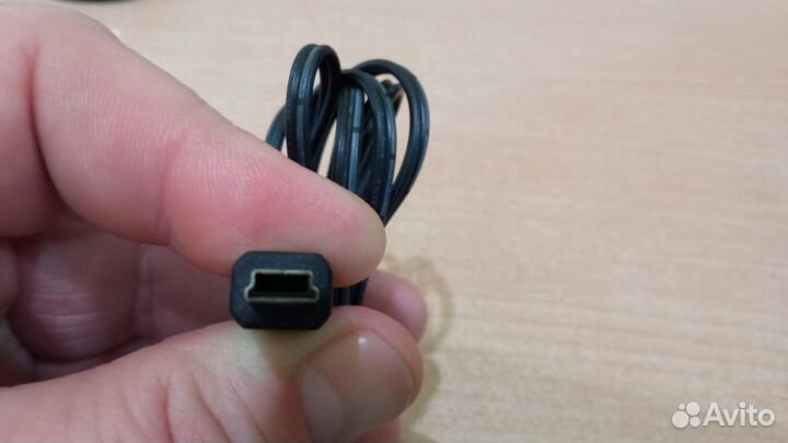 Блок питания 220В-300 мА/5В-1 А-mini USB