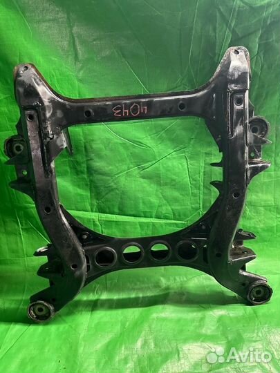 Балка подвески Volkswagen Touareg BAR 4.2 2007