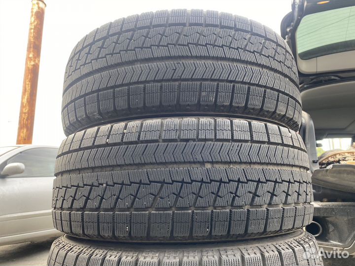 Bridgestone Blizzak VRX 205/55 R16