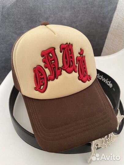 Кепка бейсболка gutta