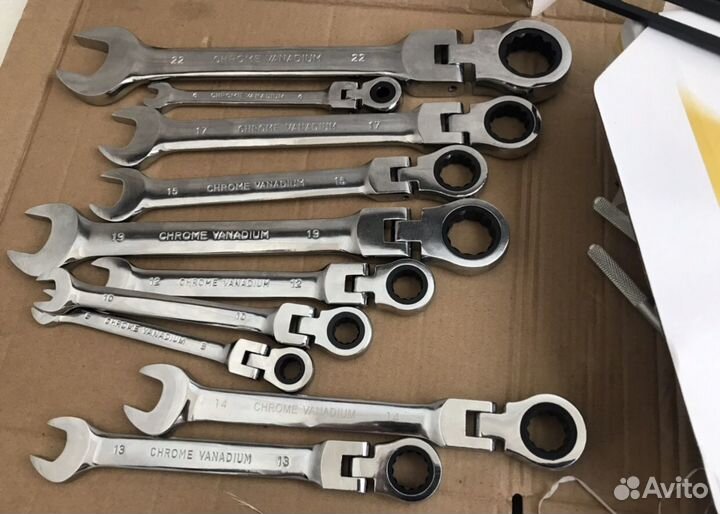 Набор ключей с трещоткой 10 шт 6-22мм