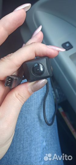 Камера заднего вида toyota виш 2012г