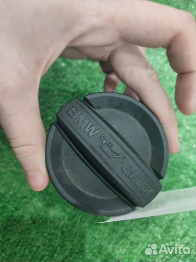 Крышка маслозаливной горловины Bmw 530I F10