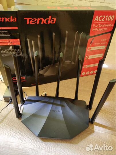 Роутер Tenda AC23