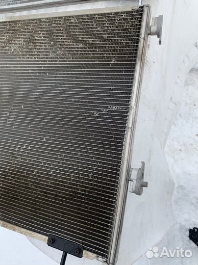 Радиатор кондиционера Toyota RAV4 40