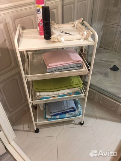 Вешалка в прихожую с обувницей