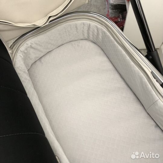 Коляска детская 2в1 Luxmom 608 эко-кожа