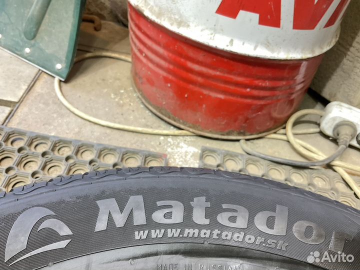 Matador MP 82 Conquerra 2 215/65 R16