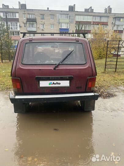 LADA 4x4 (Нива) 1.7 МТ, 2004, 150 000 км