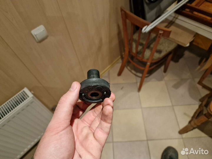 Опора двигателя Volkswagen