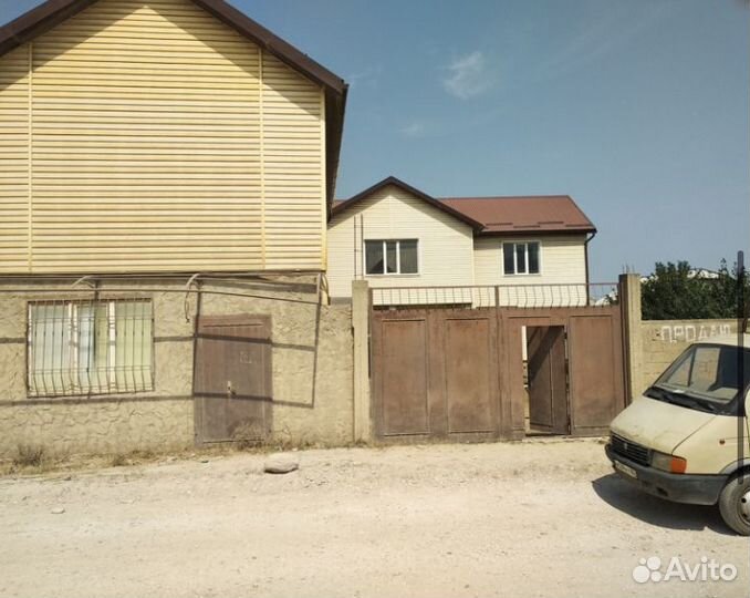 Малогабаритный тепличный комплекс, офис, жилой дом