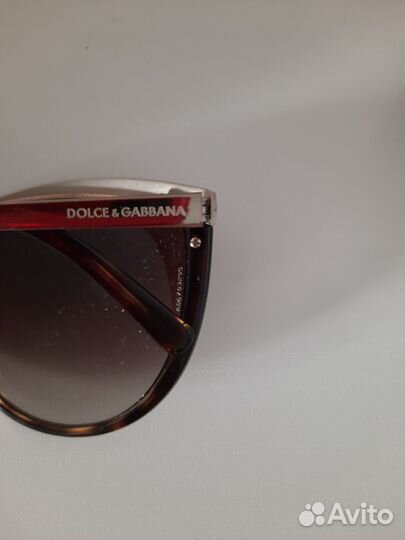 Солнцезащитные очки женские брендовые