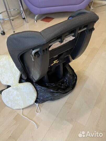 Детское авто кресло Carmella 303