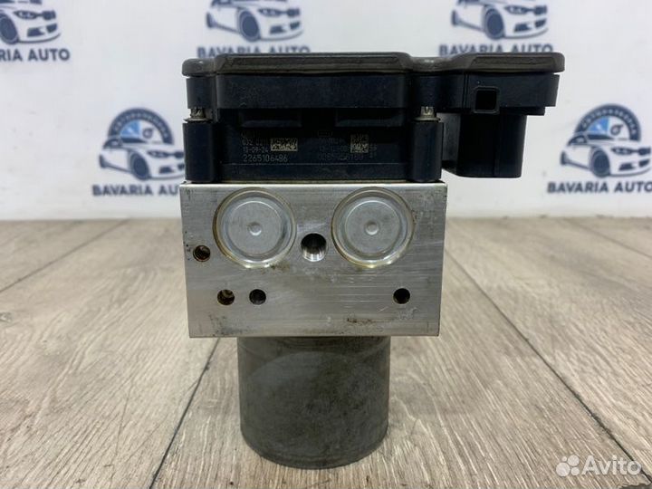 Блок ABS (насос) Bmw X5 F15 N55B30A 2014