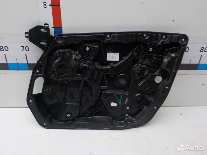 Стеклоподъемник Mercedes-Benz CLA 2013