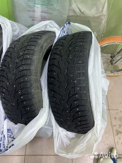 Toyo 310 235/55 R20 105T