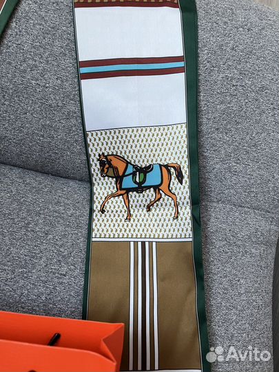 Шелковый платок hermes оригинал