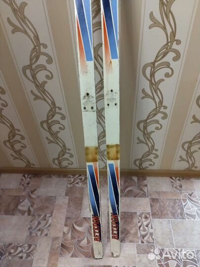 Лыжи беговые 170 см