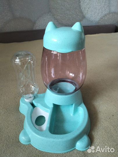 Миски для кошек с автоматической подачей