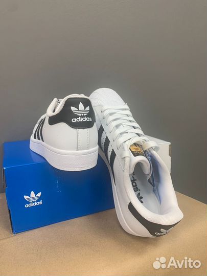 Кроссовки Adidas superstar белые